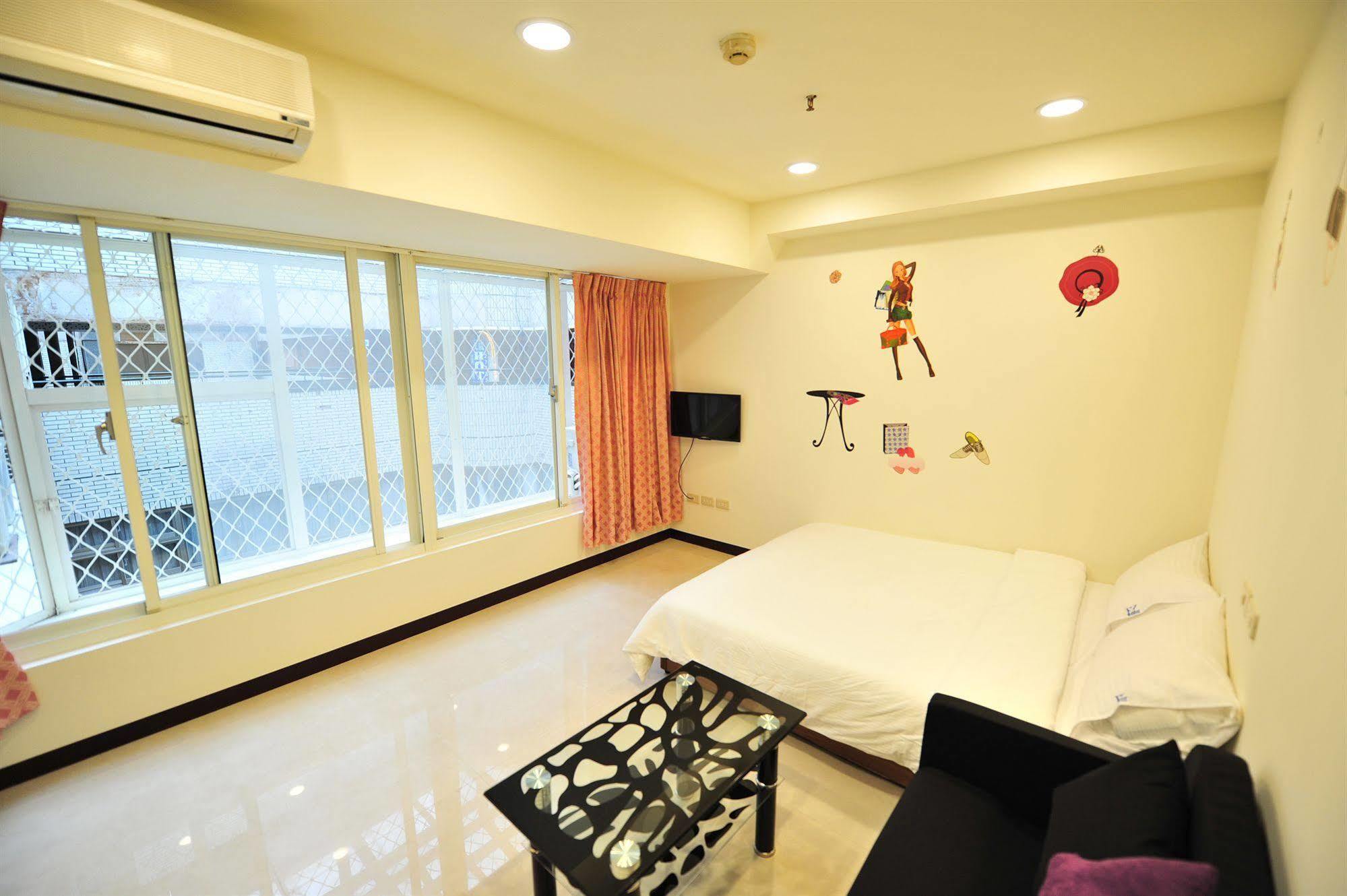 Hotel Ezbookers Dunhua Taipeh Exterior foto